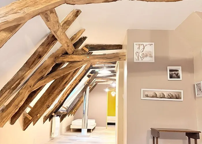 Semesterbostad Le Sorbier Maison De Charme Avec - Lascaux - Perigord *